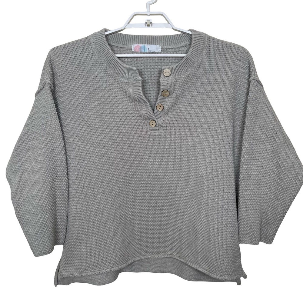 Crew Neck Button-Front Knit Sweater - Gray